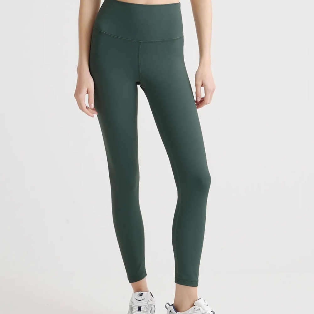 Quince Women's Forest Green Ultra-Form High-Rise Legging
